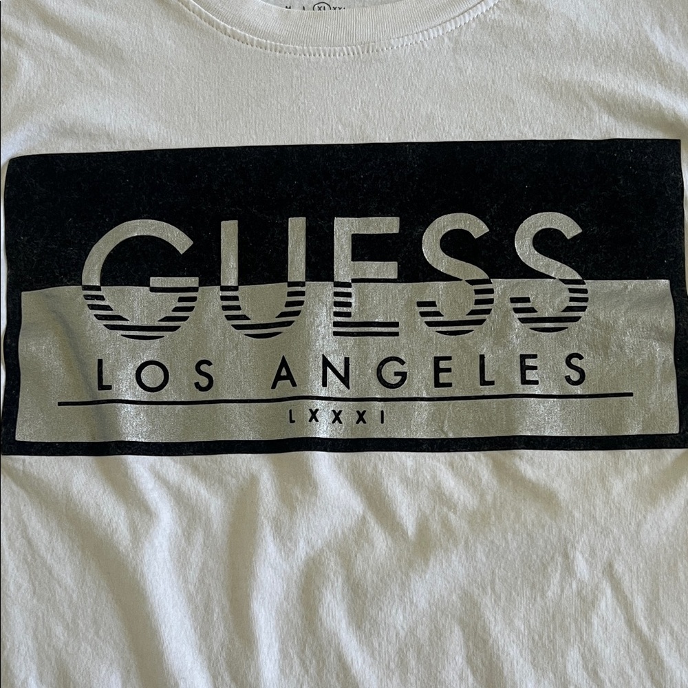 GUESS White and Black Logo Tee - Picture 3 of 4